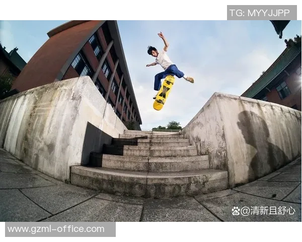 北京滑板队进攻战术解析与滑板文化的深度融合探讨