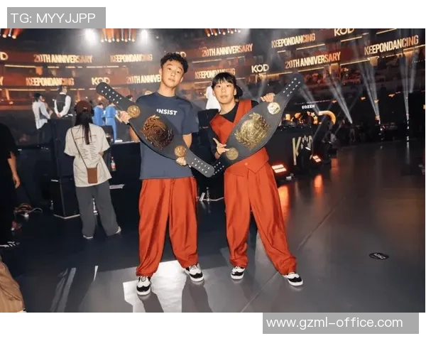 广州街舞队在街舞比赛中创下新高成就引发热议与关注 广州街舞队在街舞比赛中创下新高成就引发热议与关注